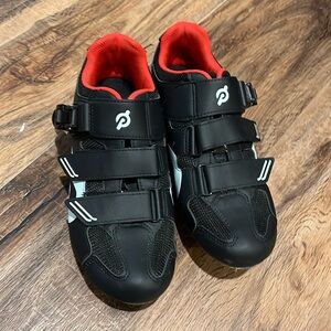Peloton size 40 bike shoes